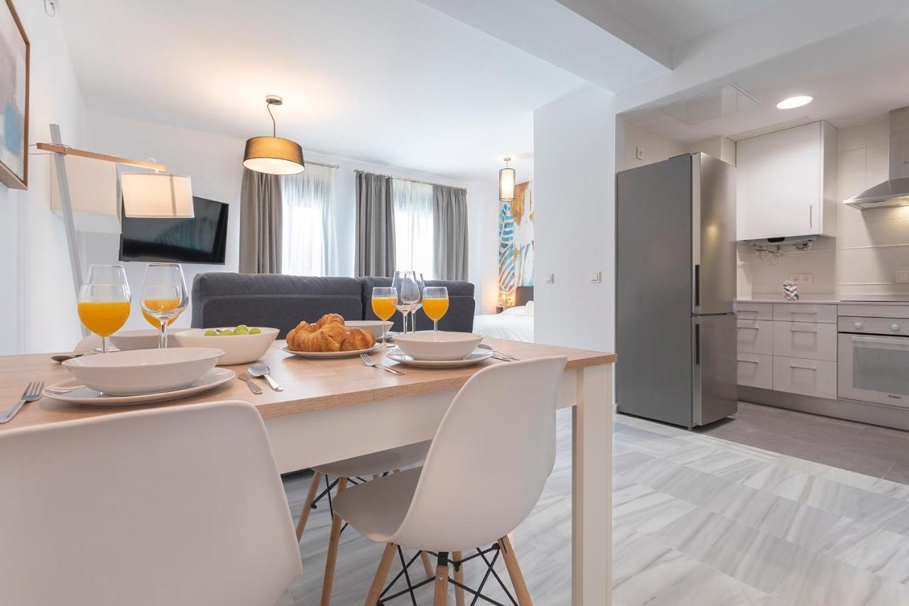 Malaga Rivas 34 Suites Homes Екстериор снимка
